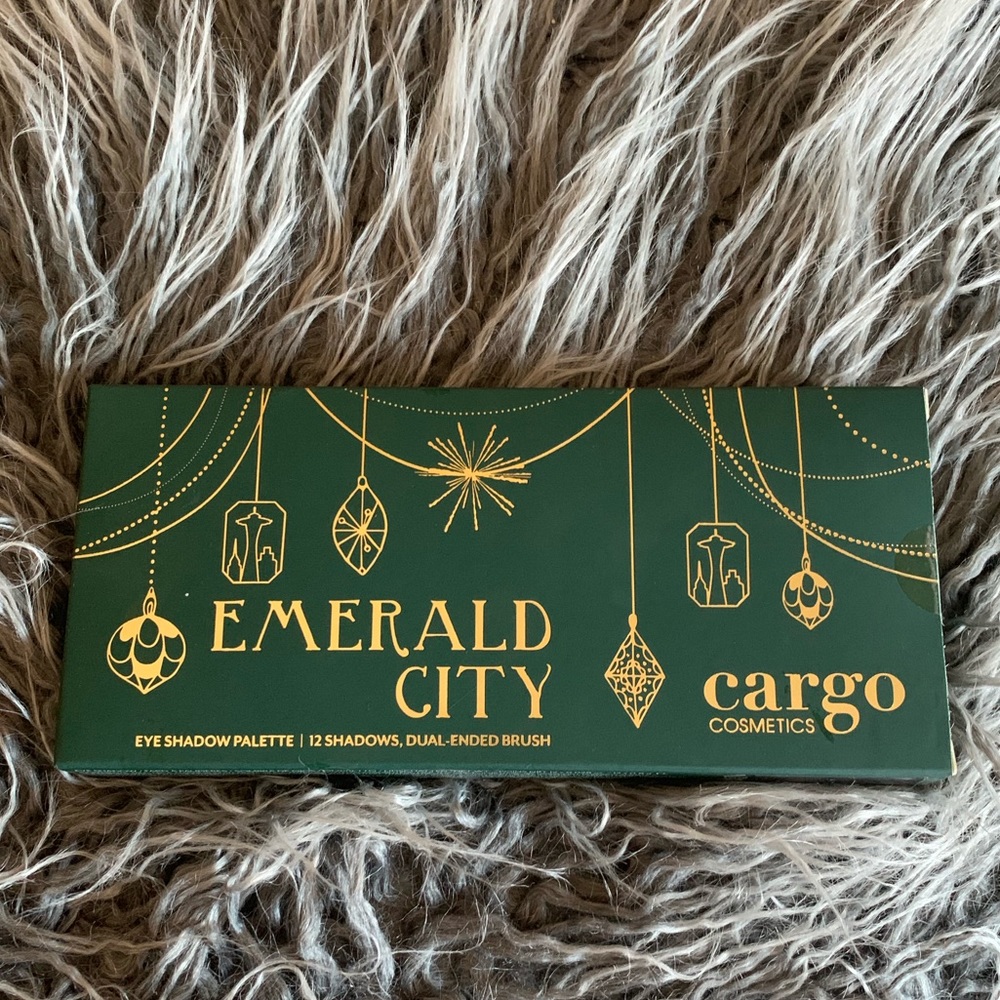 NEW Cargo EMERALD CITY palette